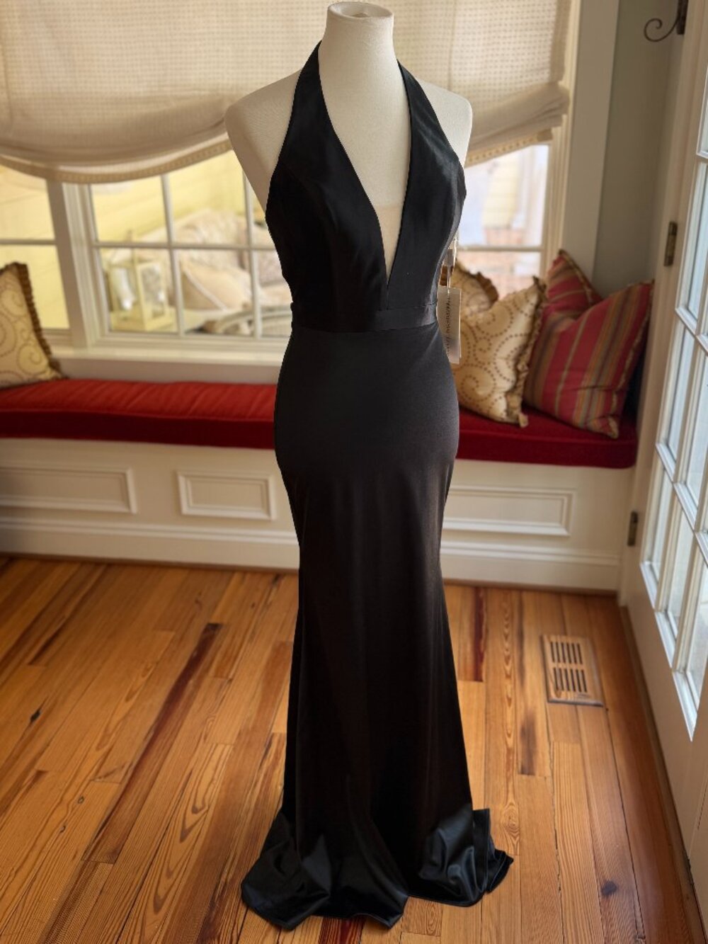 NWT Madison James 20-309 Black Halter Gown with Strappy Back - Size 6